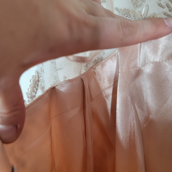 Mac Duggal $998 Size 8 Cap Sleeve Beaded Champagne Blush Pink 79317 Dress - Picture 13 of 14